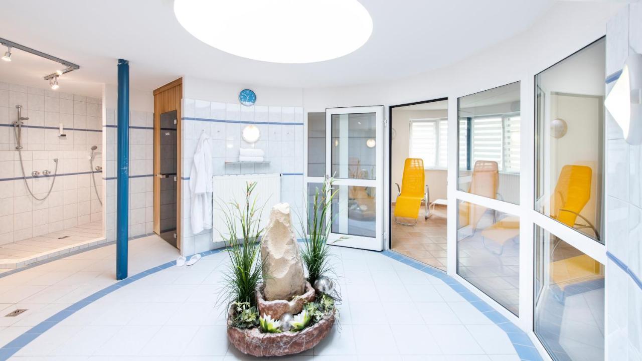 Parkhotel Zur Klause Bad Hall Exterior photo